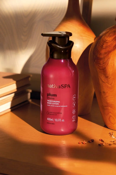 NATIVA SPA PLUM MOISTURIZING BODY LOTION