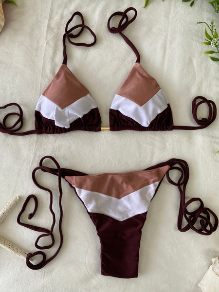 Triangle bikini top & tie side bottom